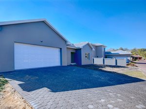 4 Bed House in Camphers Drift
