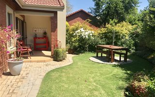 2 Bedroom Townhouse in Silver Lakes