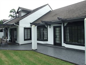3 Bedroom Townhouse in Hilton