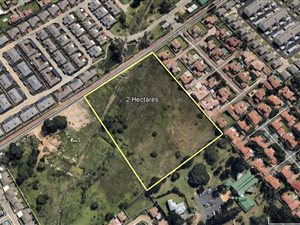 2 ha Land available in Kengies