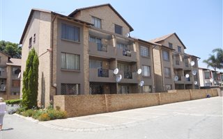 2 Bedroom Townhouse in Benoni Central