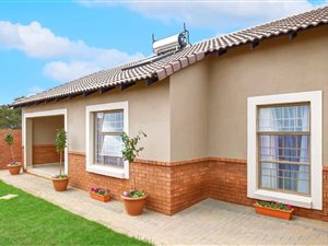 3 Bed Simplex in Monavoni