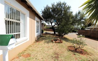 2 Bedroom House in Fairland