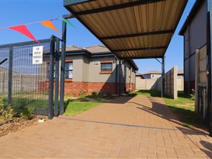 2 Bed House in Suiderberg