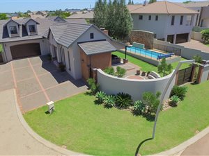 3 Bed House in Midstream Estate