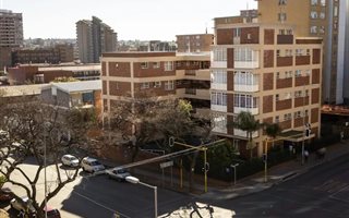 1 Bedroom Flat in Sunnyside