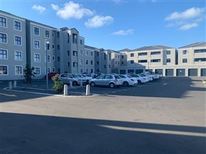 3 Bed Apartment in Parklands