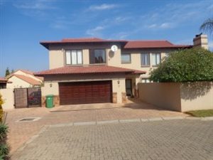 3 Bed Cluster in Rynfield