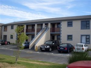 2 Bed Apartment in Parklands