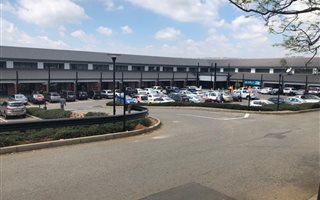 75 m² Commercial space in Weltevreden Park