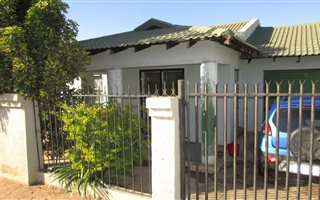 5 Bedroom House in Mabopane