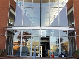 142 m² Office Space in Bedfordview
