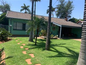 991 m² Land available in Sinoville