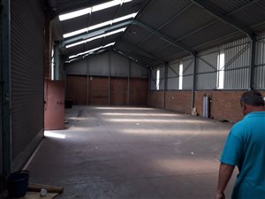 365 m² Industrial space in Boksburg East
