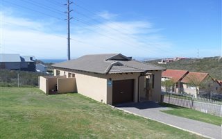 3 Bedroom Townhouse in Seemeeu Park