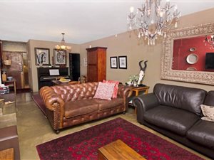 3 Bed Townhouse in Waterkloof Glen