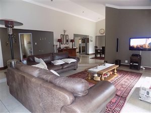 1 ha Farm in Shere