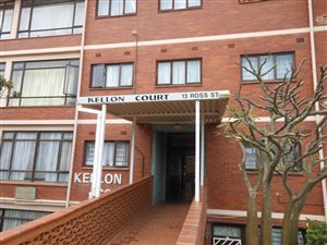 3 Bed Apartment in Amanzimtoti