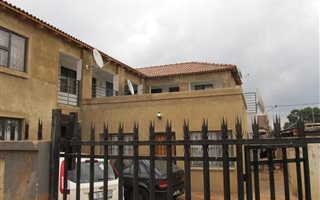 2 Bedroom House in Ivory Park