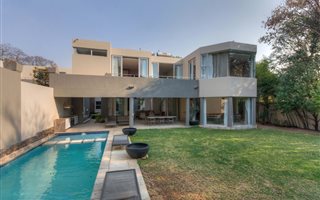 4 Bedroom House in Houghton Estate