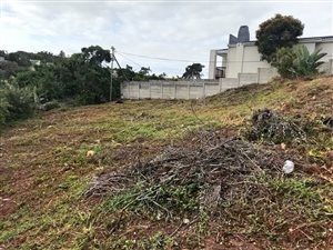 535 m² Land available in Bonza Bay