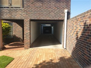 6 Bed House in Wychwood