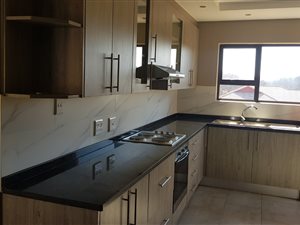 3 Bed Townhouse in Fleurdal
