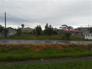 511 m² Land available in Croydon