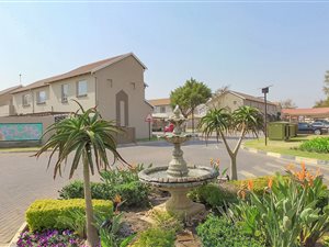 2 Bedroom Duplex in Greenstone Hill
