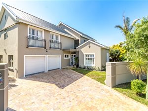 5 Bed House in Welgedacht