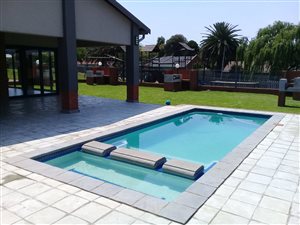 2 Bed Apartment in Sebenza