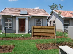 2 Bedroom House in Randfontein