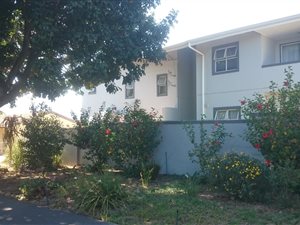 2 Bed Apartment in Northern Paarl