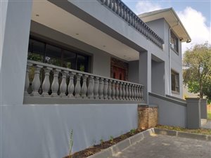 200 m² Commercial space in Oaklands