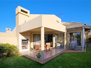 3 Bed Cluster in North Riding