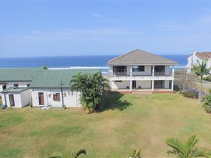 19 Bed House in Amanzimtoti