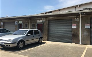 89 m² Industrial space in Briardene