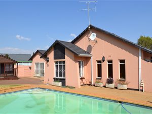 3 Bed House in Greenhills