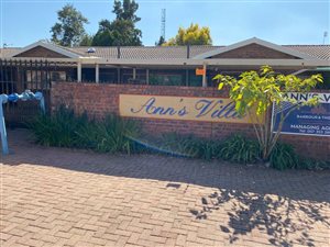 3 Bed Townhouse in Dagbreek