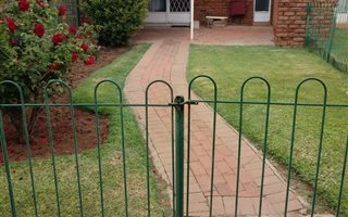 1 Bedroom Simplex in Hermanstad