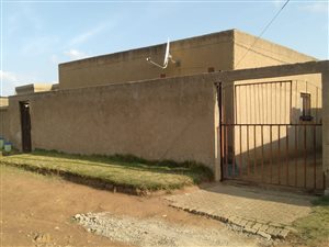 3 Bed House in Tsakane