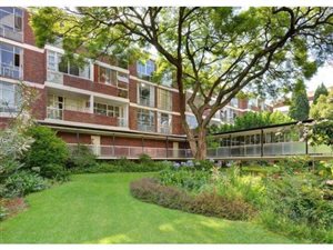 2 Bed Apartment in Illovo