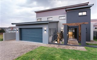 3 Bedroom House in Boardwalk Meander