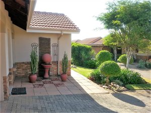 2 Bed Townhouse in Montana Gardens
