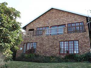 4 Bed House in Port Edward