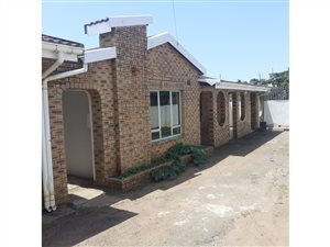 3 Bed House in Phoenix Industrial