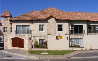 2 Bedroom House in Amanda Glen