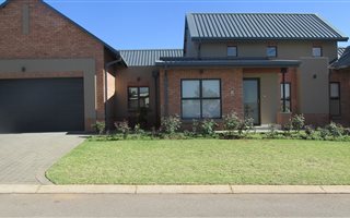 2 Bedroom House in Retire at Midstream