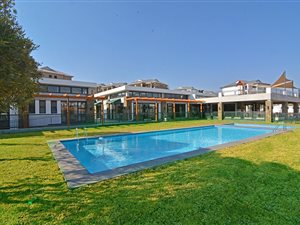 2 Bed Apartment in Modderfontein