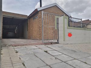 2 Bed House in Brentwood Park
